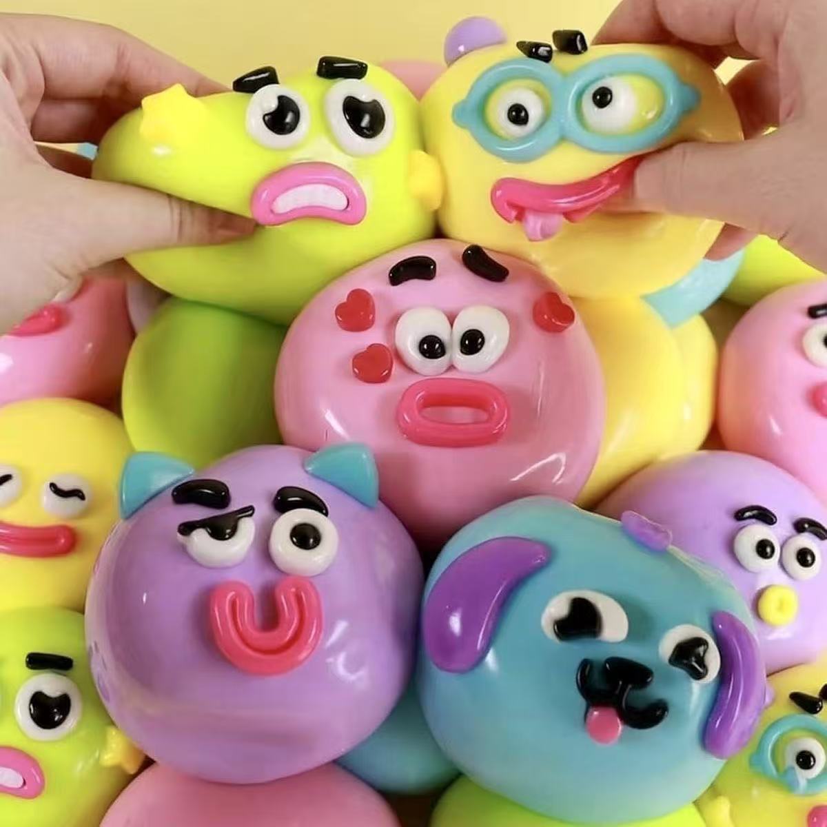 Dog Toys - ของเล่นบีบคลายเครียดแบบเปลี่ยนหน้าสุนัขได้ รุ่นใหม่ปี 2026 น่ารัก นุ่ม ยืดหยุ่นได้